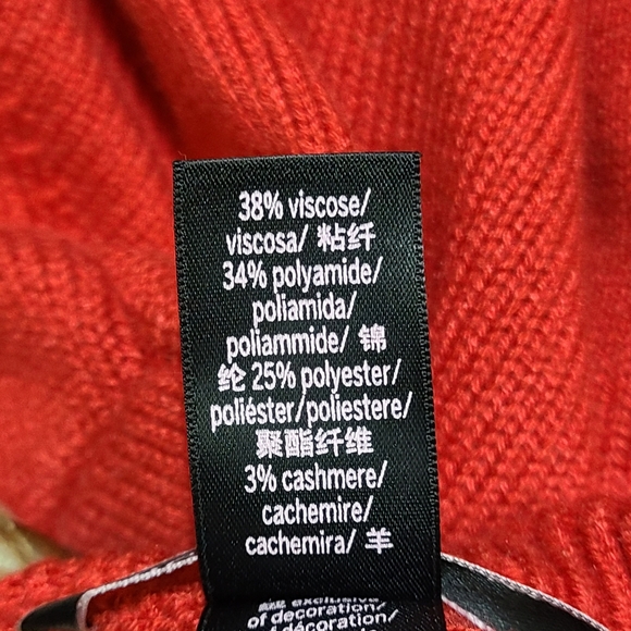 Victoria's Secret ANGEL knit sweater size M - Picture 5 of 9